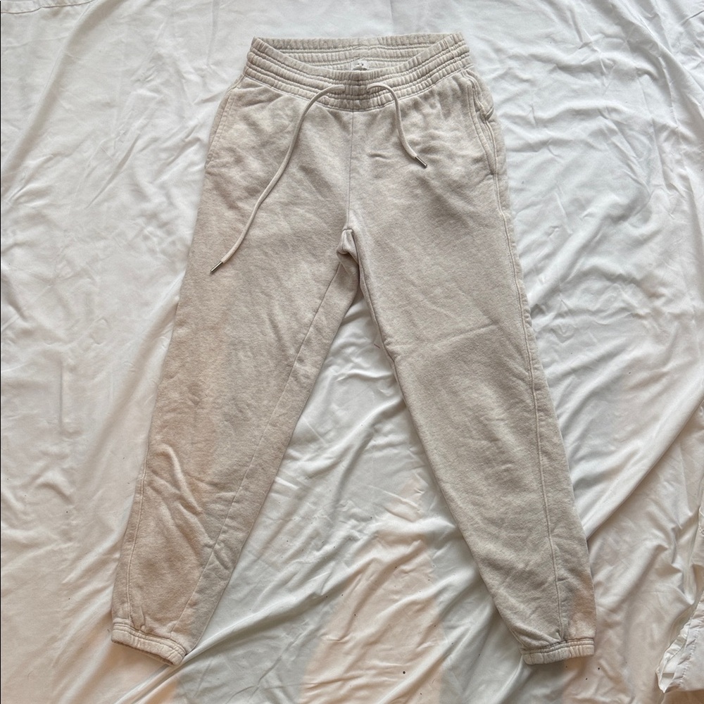 Cozy Aerie Cream Jogger Pants